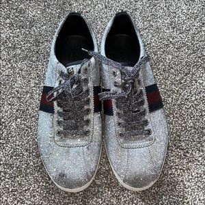 Men’s gucci sneakers